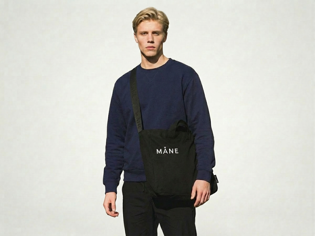MÅNE | Tote 45